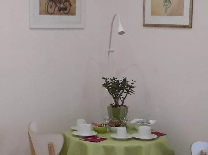 Bed & Breakfast Le Tre Sorelle A Testaccio 3*