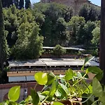 Le Tre Sorelle A Testaccio Couette-café