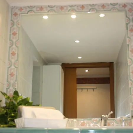 Bed & Breakfast Le Tre Sorelle A Testaccio